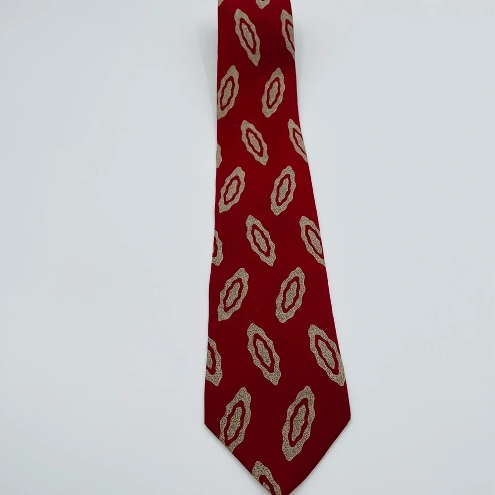 Valentino Vintage Italian Silk Tie Necktie Red/Black Geometric Pattern